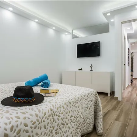 빌라 Valentina Ocean View Heated Pool 아데제